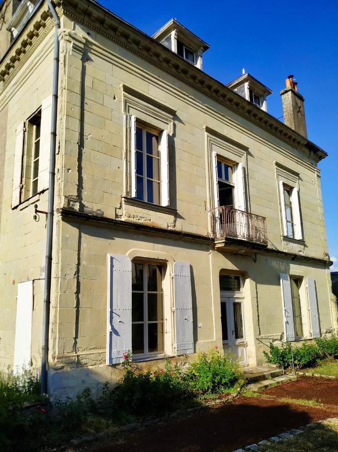Le Gîte du Trésor Montreuil-Bellay Exterior foto